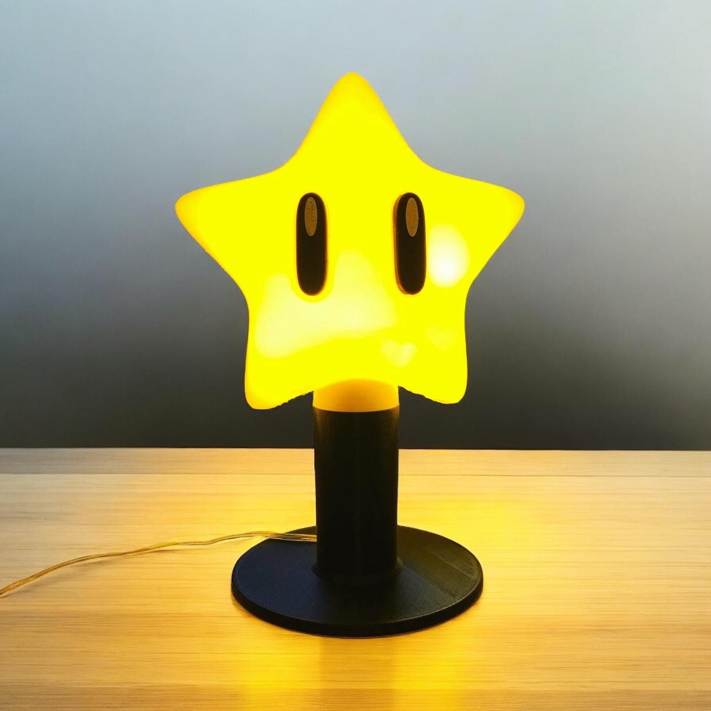 Super Mario-Inspired Power Star Tree Topper & Desk Light – Gamer Holiday Décor