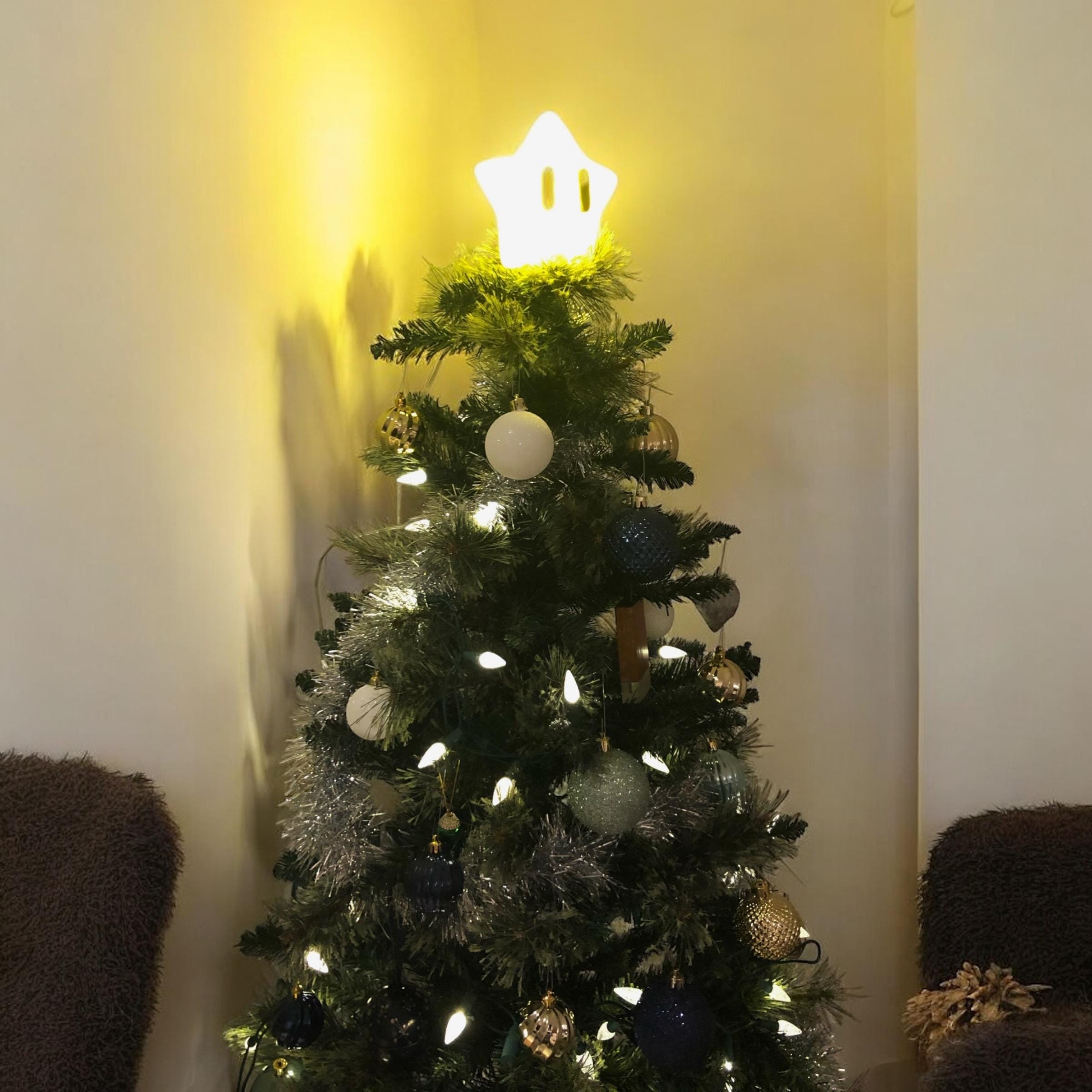 Super Mario-Inspired Power Star Tree Topper & Desk Light – Gamer Holiday Décor