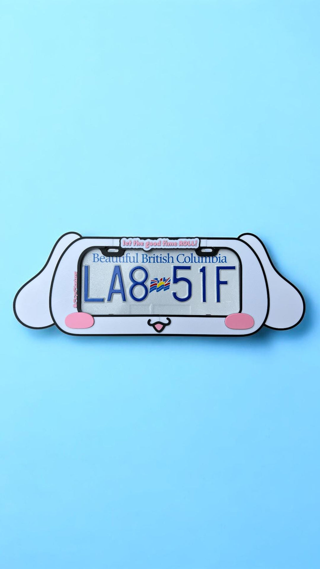 Cinnamoroll x PopPlates — extra-wide 3D printed kawaii license plate frame featuring Cinnamoroll's floppy ears and cloud details, made in Vancouver BC
