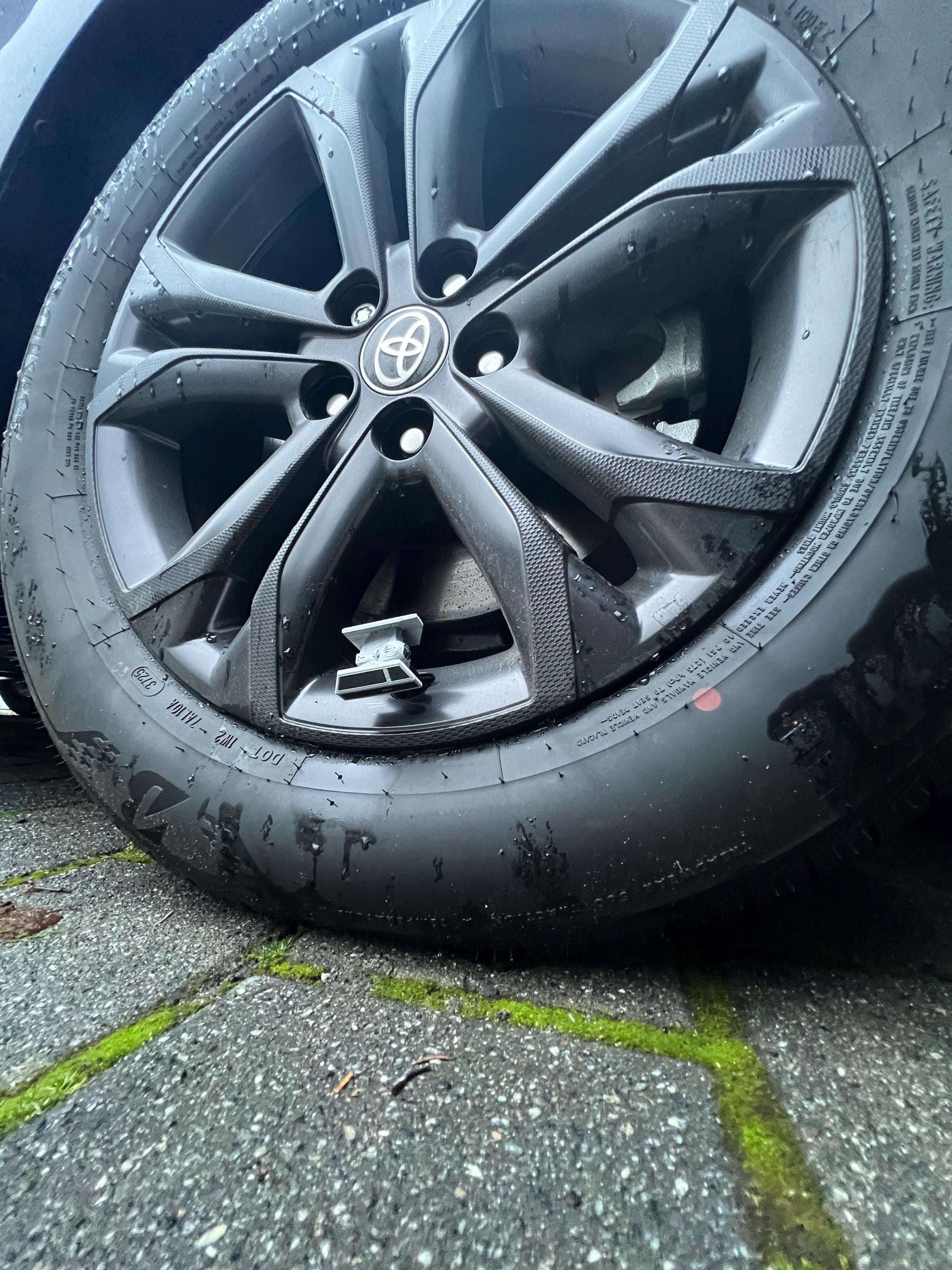 Twin-Wing Starfighter Tire Valve Caps — 3D-Printed Detail That Pops Your Wheels