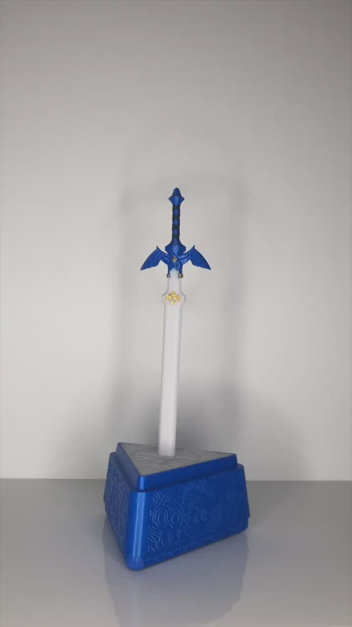 Zelda Master Sword Night Light: Glow-in-the-Dark Gamer Decor